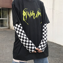 Load image into Gallery viewer, Japanese-Print-Women-T-Shirt.jpg
